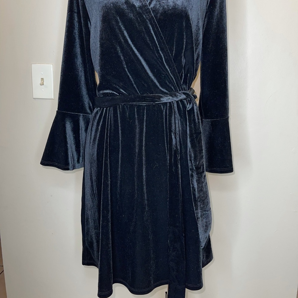 H&M Black Robe Size 12 - Picture 2 of 12